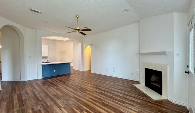 Building Photo - 15027 Winding Black Cherry Ln