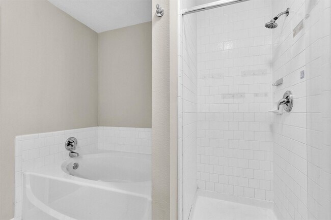 Building Photo - 2726 Fox View Cir