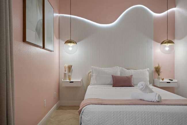 Building Photo - 511 Prestwick Dr