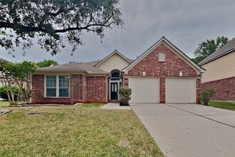 Building Photo - 12711 Cedar Grove Ct