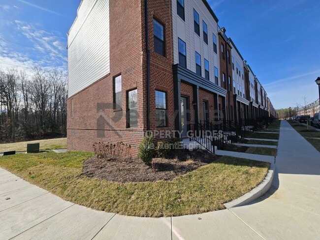 Building Photo - 13201 Garland Ln