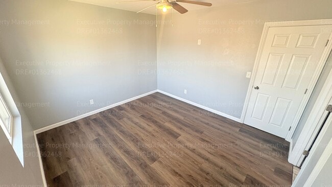 Building Photo - 303 El Tejon Ave