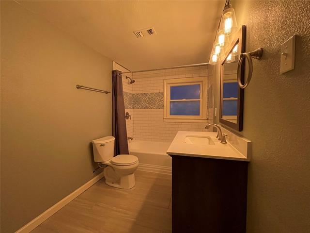 Building Photo - 611 Harrisdale Ave