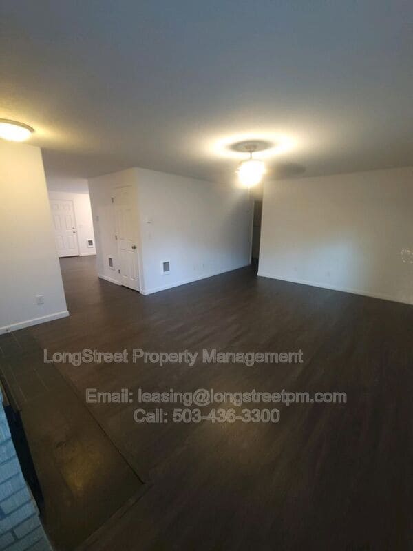 Building Photo - 4516 SE 65th Ave