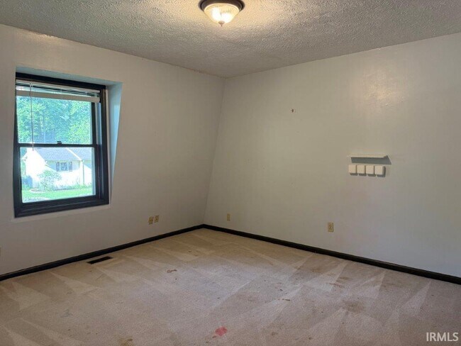 Building Photo - 4317 E Wembley Ct