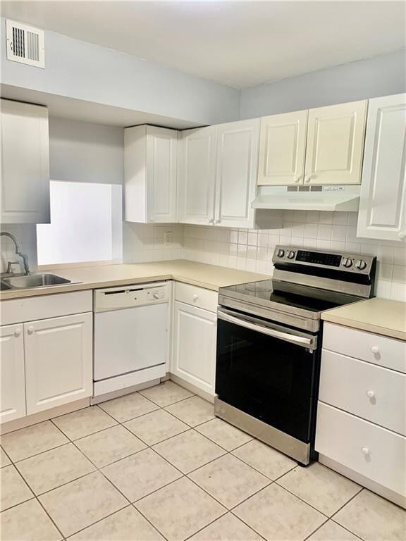 Building Photo - 680 Tennis Club Dr