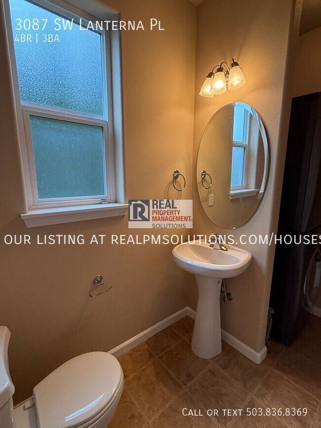 Building Photo - 3087 SW Lanterna Pl