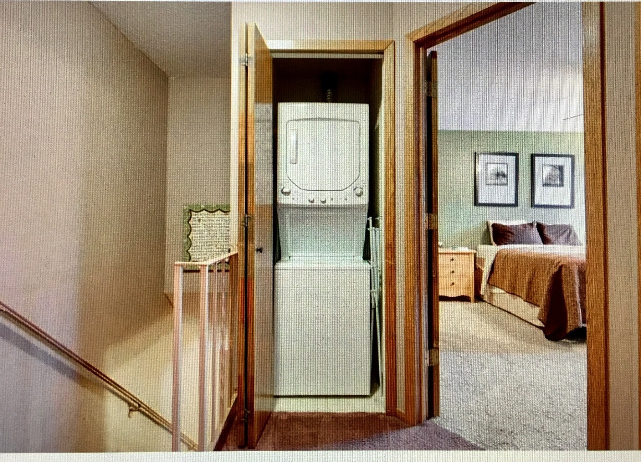 Upstairs Laundry, next to master bedroom - 3985 Parkridge Dr