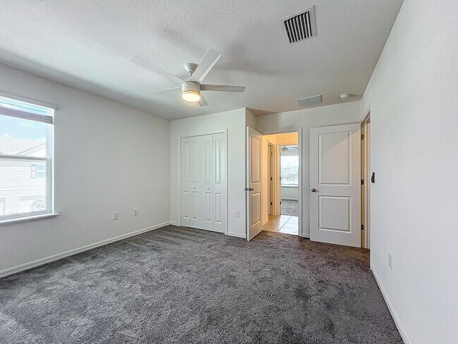 Building Photo - 3886 Academia Ave