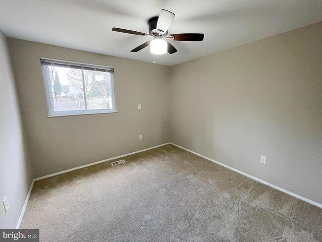 Building Photo - 625 Glynita Cir