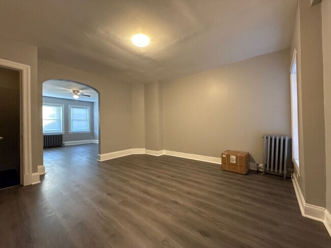 Building Photo - Two Bedroom House In Baltimore City