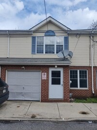 Building Photo - 2741 Titan St