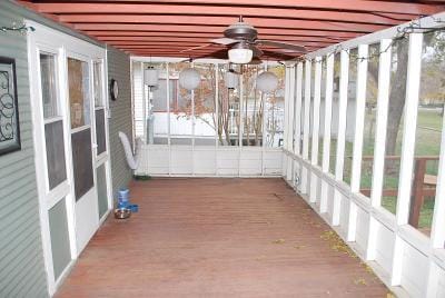 Building Photo - 614 N Crawford Ave