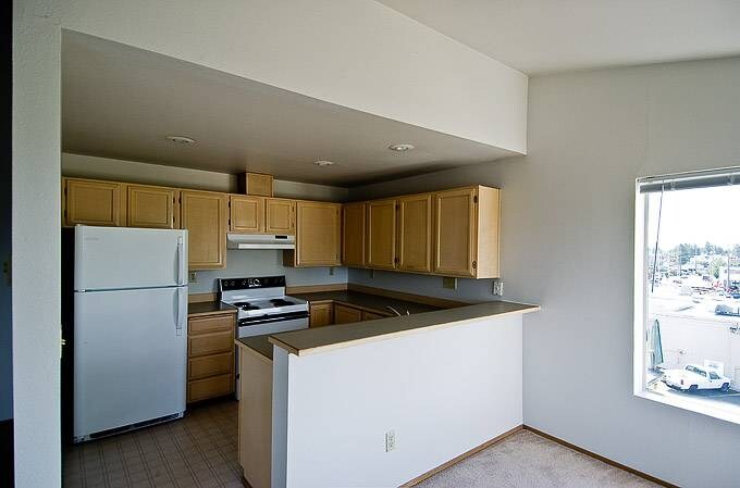 Building Photo - 10545 Greenwood Ave N