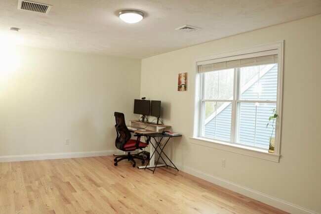 Building Photo - 29 Brown Bear Ln