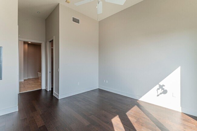 Building Photo - Exclusive wastside condo now available!