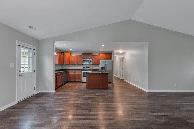 Building Photo - 202 Cottage Brook Ct