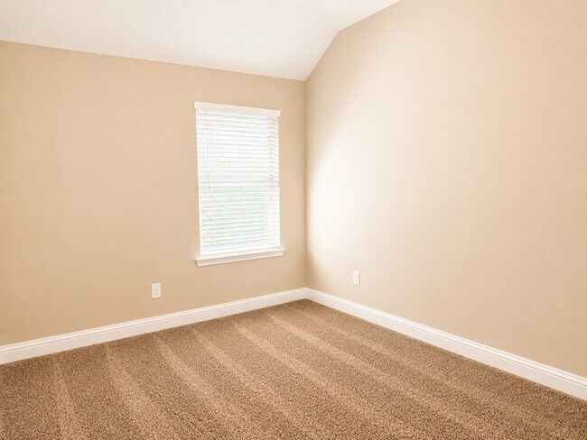 Building Photo - 24623 Ballad Dr