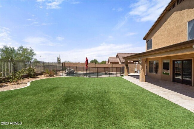 Building Photo - 4615 E Red Range Way