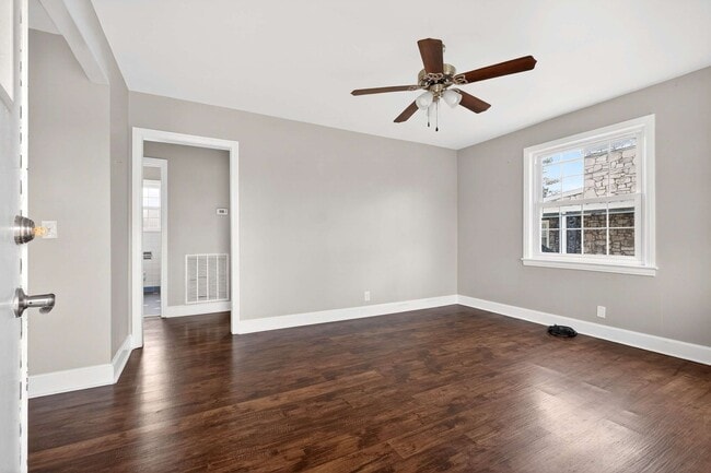 Building Photo - Newly Renovated Single-Family Home!