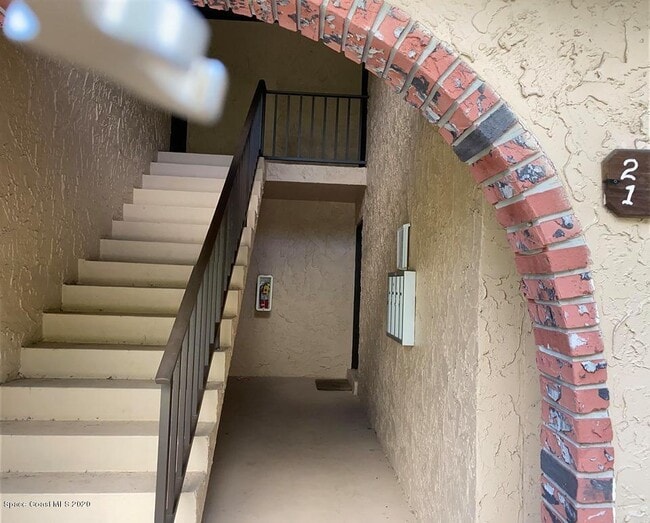 Building Photo - 147 San Paulo Cir