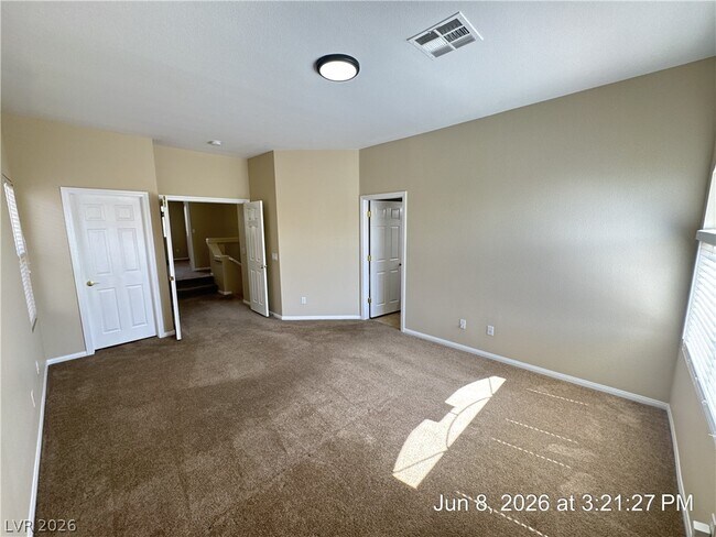 Building Photo - 10876 Fishers Island St