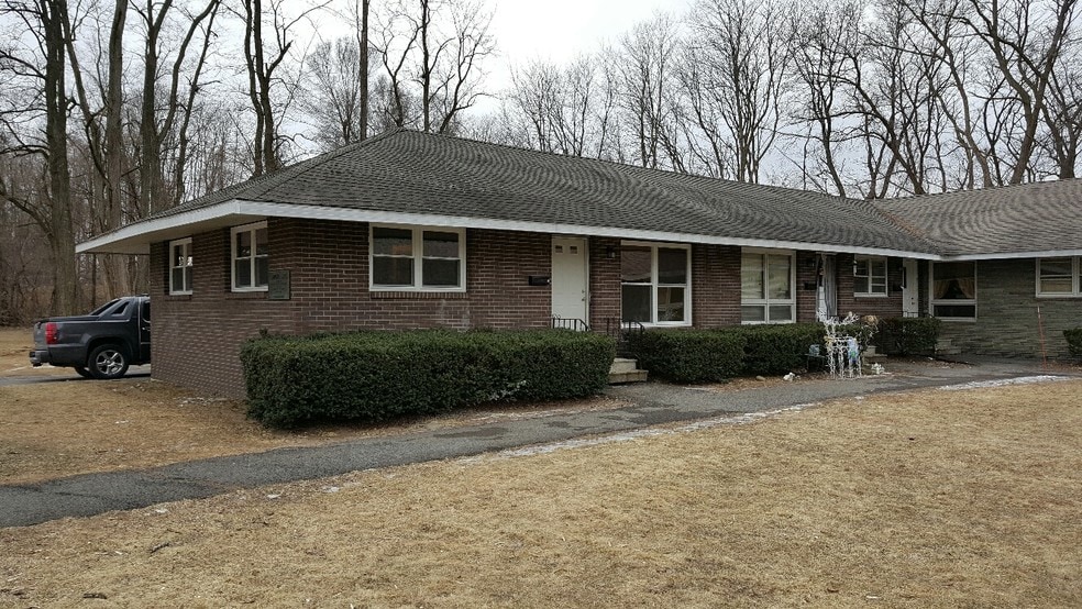 Building Photo - 97 Sherman St