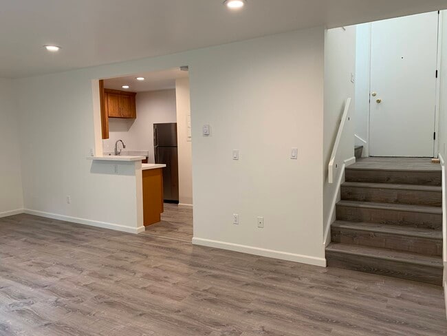 Building Photo - 19309 40th Ave W