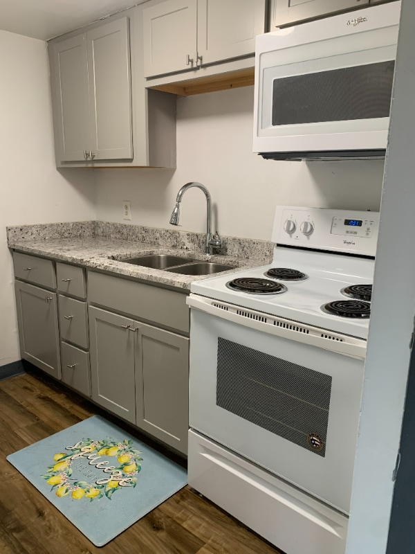 Building Photo - 728 Ohio Pike