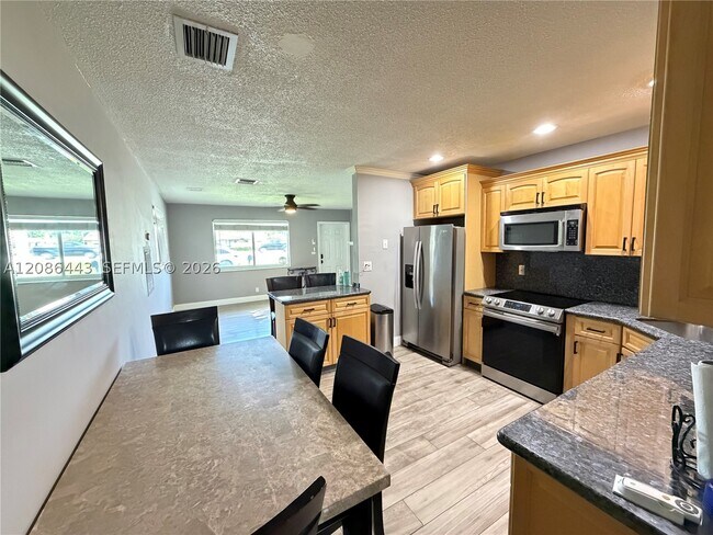 Building Photo - 2702 NW 53rd St