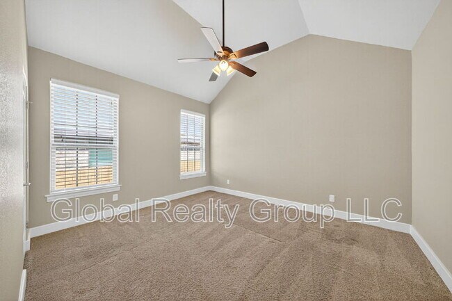 Building Photo - 7914 Milton Favor