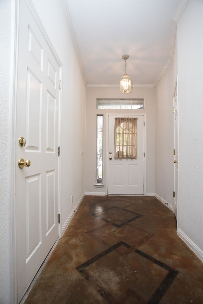 Building Photo - 16910 Tortoise St