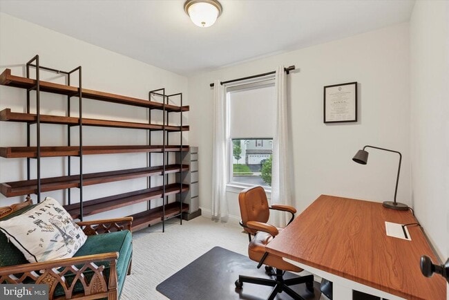 Building Photo - 209 Hillstone Cir