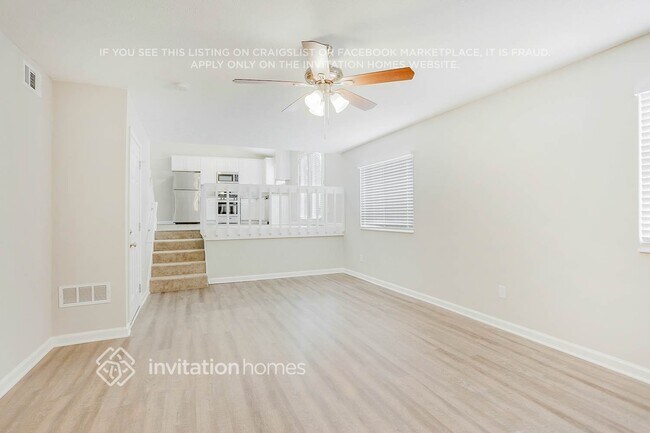 Building Photo - 834 Forest Path