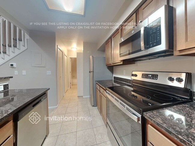 Building Photo - 8277 W 90th Pl