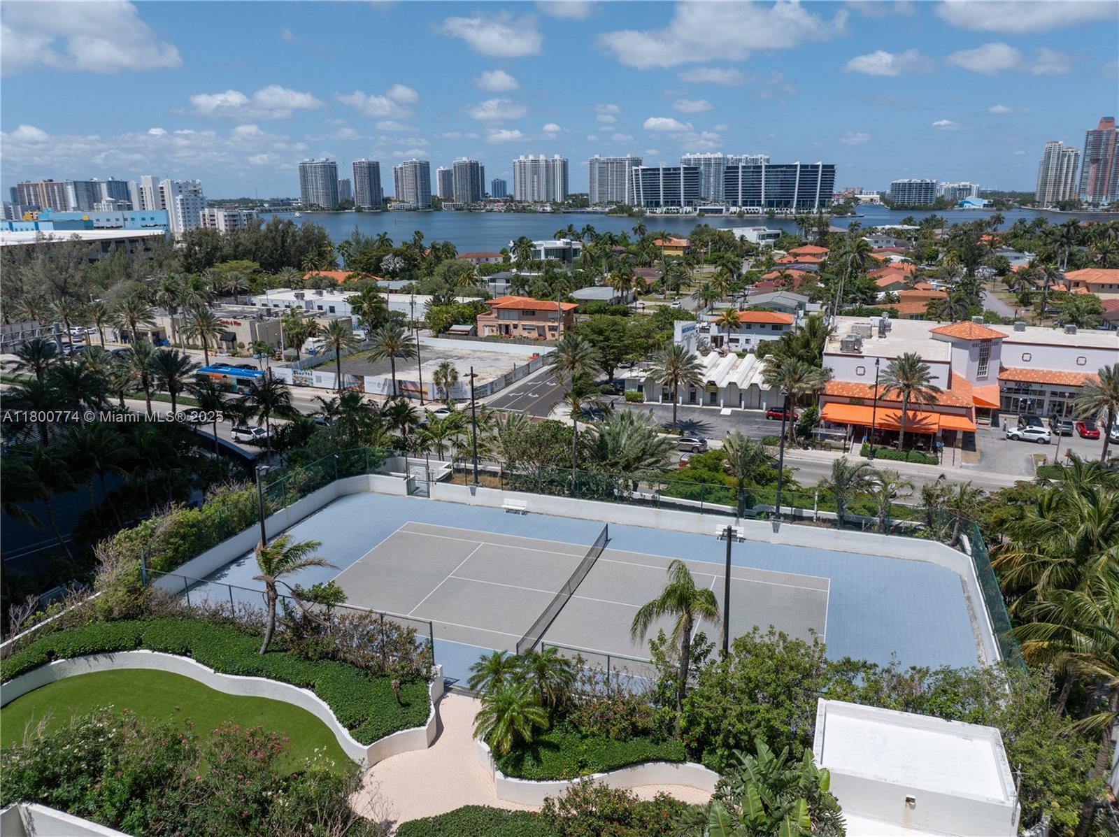 Building Photo - 18671 Collins Ave