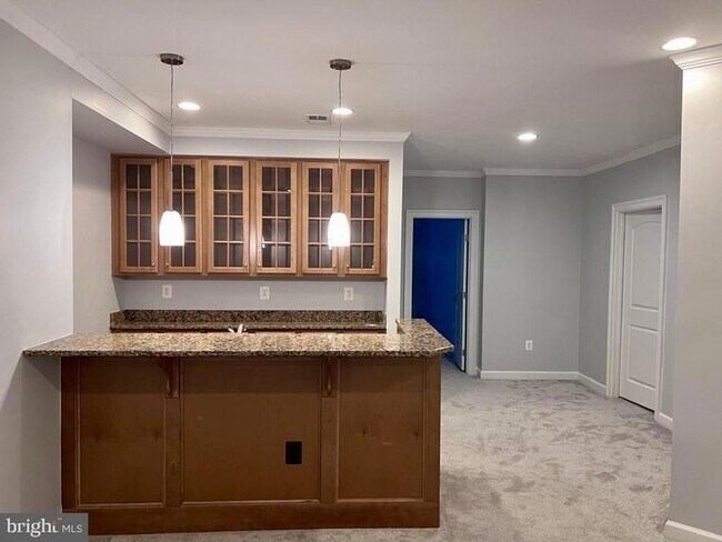 Building Photo - 42403 Pine Forest Dr