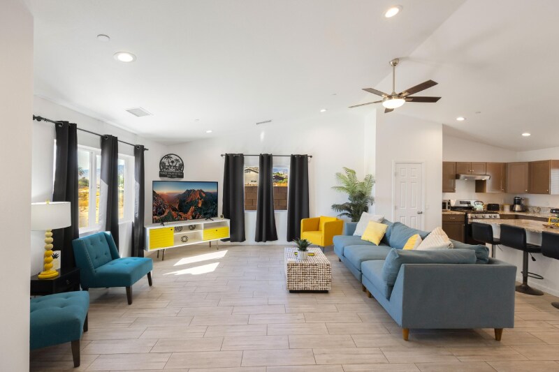 Building Photo - 66560 Ocotillo Rd