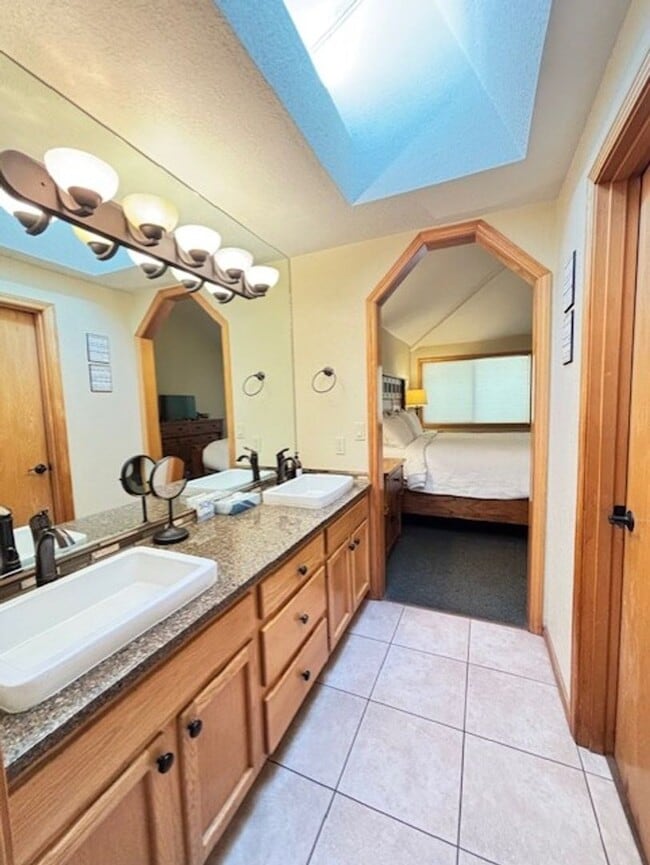 Building Photo - 58120 Gannet Lane, Lot #27, Sunriver OR 97701