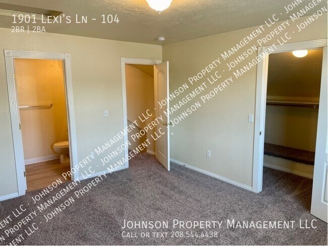 Building Photo - 1901 Lexi's Ln