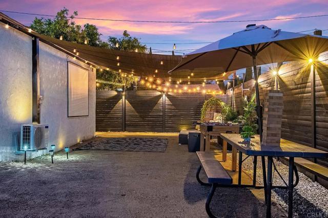 Building Photo - 2361 Hopkins St