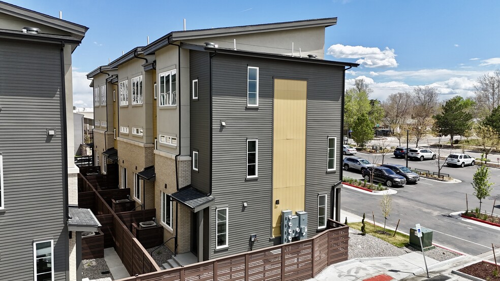 Building Photo - 5231 Eliot St