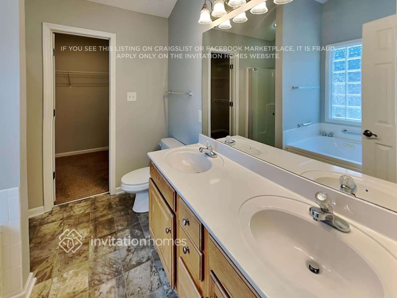 Building Photo - 321 Tamarack Dr