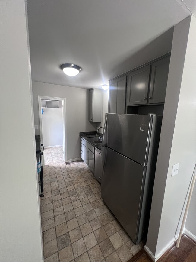 Building Photo - 5125 Manorwood Ct