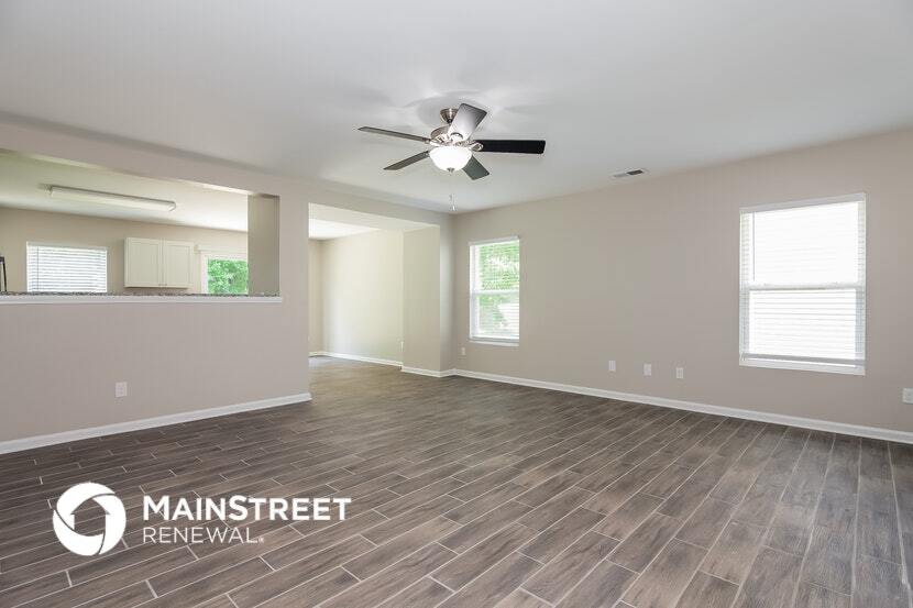 Building Photo - 4384 Stone Mountain Dr