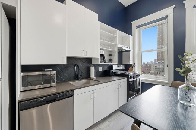 Building Photo - 417 S Dearborn St