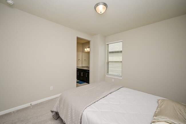 Building Photo - 24919 Bridgeton Meadow Ln