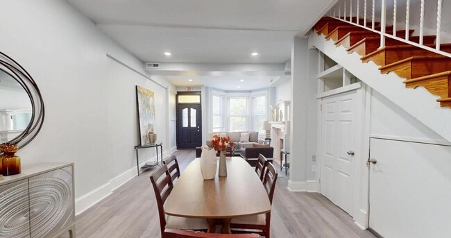 Building Photo - Extraordinary Columbia Heights Opportunity | Spacious 5BR + 2 Den Home with Off-Street Parking