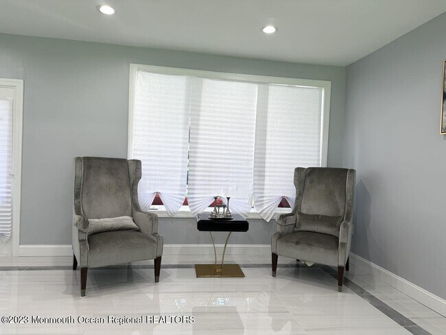 Building Photo - 508 Deal Rd