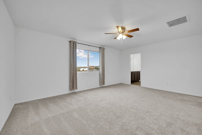 Building Photo - 6050 Swift Lariat St